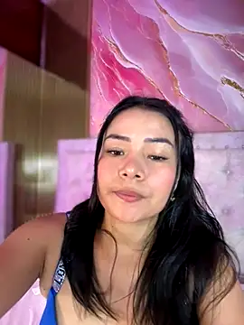 Snapshot of Rousse_blue chatting on November 12, 2025, 3:54 am Rousse blue online show from November 12, 2025, 3:54 am