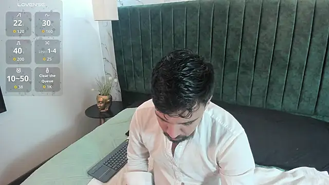 Edward max online show from March 8, 2026, 3:43 am