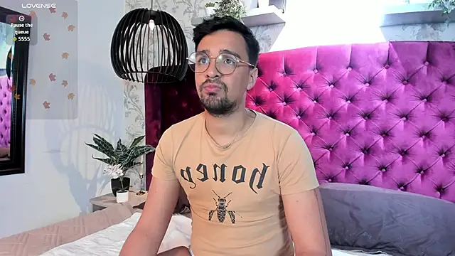 Edward max online show from February 17, 2026, 3:48 am