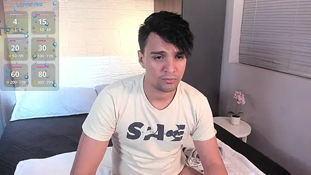 Edward max online show from October 14, 2025, 3:51 am