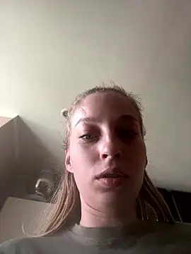 Snapshot of Hr_Frk_Olsen chatting on July 12, 2026, 1:23 pm Hr Frk Olsen online show from July 12, 2026, 1:23 pm