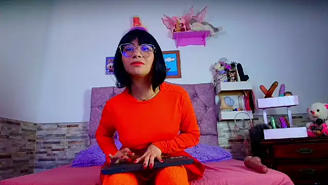 Melannytaylor online show from March 11, 2026, 9:20 pm