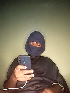 Mischevous T69 online show from December 5, 2024, 8:17 pm