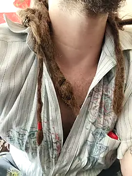 Snapshot of Ozomitro chatting on February 25, 2026, 11:43 am Ozomitro online show from February 25, 2026, 11:43 am