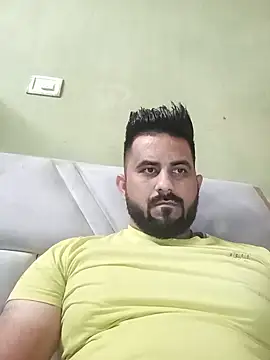 Snapshot of Vickymehra005 chatting on January 20, 2025, 6:32 pm Vickymehra005 online show from January 20, 2025, 6:32 pm