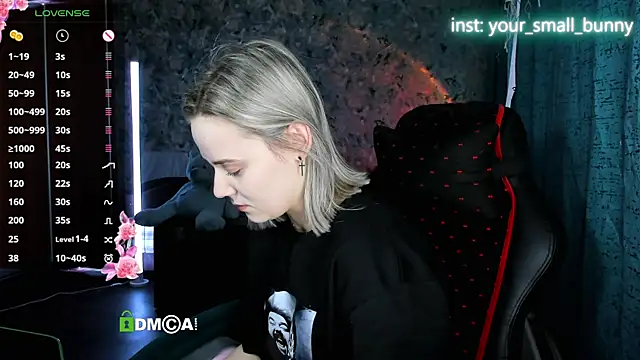 Your small bunny online show from May 26, 2026, 2:09 am