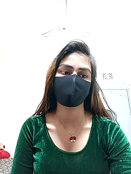 Tisha-01 online show from February 5, 2026, 1:18 pm