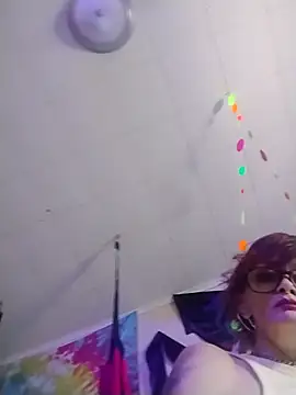 ivylee31 online show from March 23, 2026, 9:14 pm