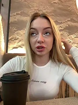 Snapshot of melissa_grr chatting on February 9, 2025, 12:30 pm melissa grr online show from February 9, 2025, 12:30 pm