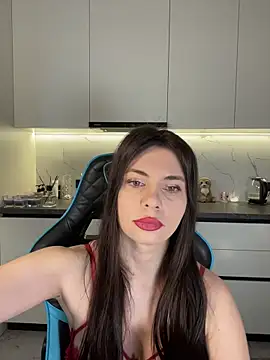 CurlyLara online show from March 7, 2026, 5:58 am