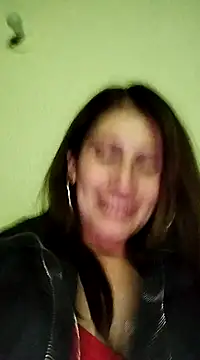 Snapshot of Alysson-- chatting on March 21, 2025, 2:39 am Alysson-- online show from March 21, 2025, 2:39 am