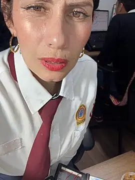 Alysson-- online show from May 19, 2026, 2:35 pm