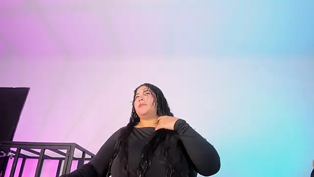 AmberiniHoffman online show from April 13, 2026, 12:09 pm