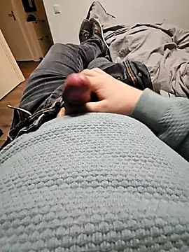 Snapshot of Rolog12334 chatting on February 22, 2025, 5:13 pm Rolog12334 online show from February 22, 2025, 5:13 pm