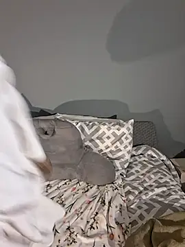 MsPink Flamingtoes544 online show from January 17, 2026, 12:20 pm