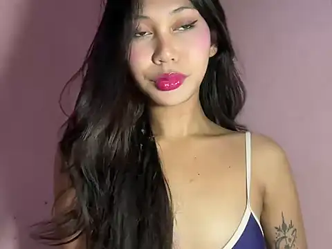 Eyafoxcum online show from April 23, 2026, 3:13 am