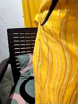 Cute-Ridhima online show from November 21, 2025, 3:05 am