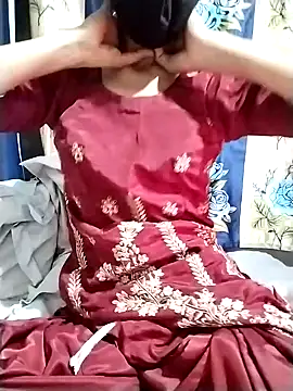 Snapshot of Cute-Ridhima chatting on February 20, 2025, 4:28 am Cute-Ridhima online show from February 20, 2025, 4:28 am