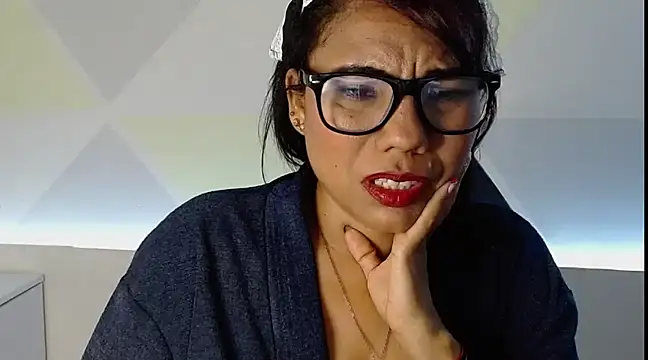 Snapshot of KatrinaReds chatting on March 2, 2025, 8:57 pm KatrinaReds online show from March 2, 2025, 8:57 pm