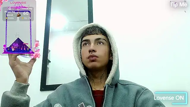 ttimy x boy online show from September 21, 2025, 8:47 pm