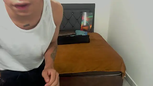 logannth online show from October 23, 2025, 9:52 am