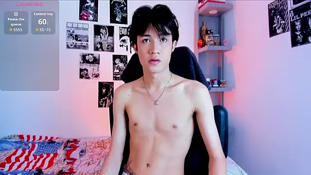 Snapshot of Johhan__Lee chatting on April 13, 2026, 6:56 pm Johhan Lee online show from April 13, 2026, 6:56 pm