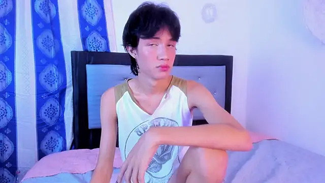 Snapshot of Johhan__Lee chatting on January 9, 2025, 2:01 am Johhan Lee online show from January 9, 2025, 2:01 am