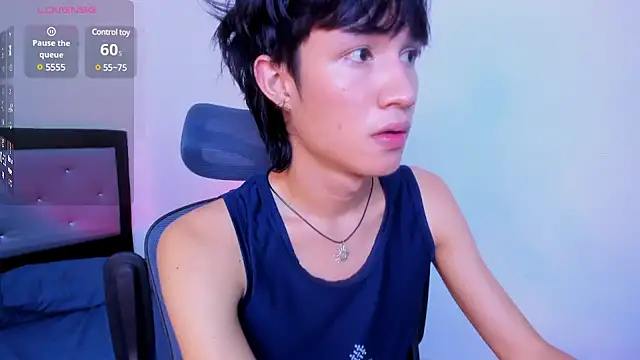 Snapshot of Johhan__Lee chatting on February 12, 2025, 10:59 pm Johhan Lee online show from February 12, 2025, 10:59 pm