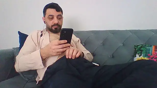 Snapshot of Sexyy_Mann34 chatting on April 18, 2026, 11:23 am Sexyy Mann34 online show from April 18, 2026, 11:23 am