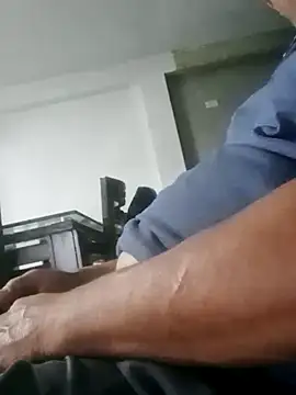 luchoarr online show from February 19, 2026, 3:03 am