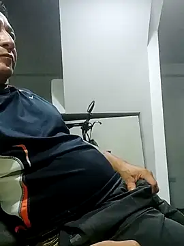 luchoarr online show from February 25, 2026, 11:48 pm