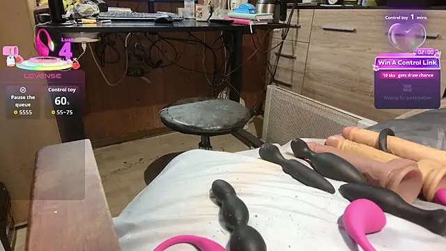 misteryman1956 online show from February 16, 2026, 8:02 am