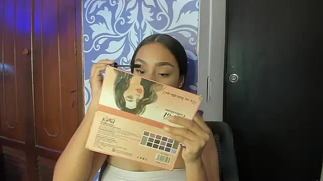 Snapshot of sheyla_sweet18 chatting on February 27, 2025, 12:56 pm sheyla sweet18 online show from February 27, 2025, 12:56 pm