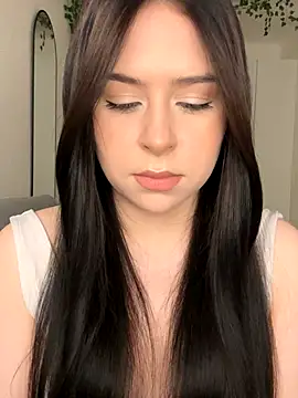  SweetCandyy online show from October 5, 2025, 7:15 pm