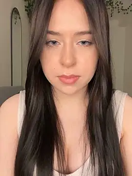  SweetCandyy online show from November 15, 2025, 7:07 pm