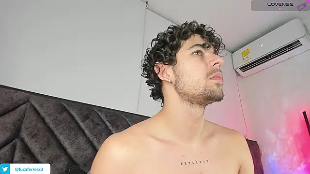 Luca ferrer  online show from February 14, 2026, 3:29 am