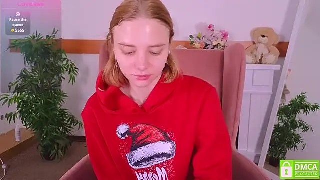 MirraBellanta online show from December 4, 2025, 10:09 pm