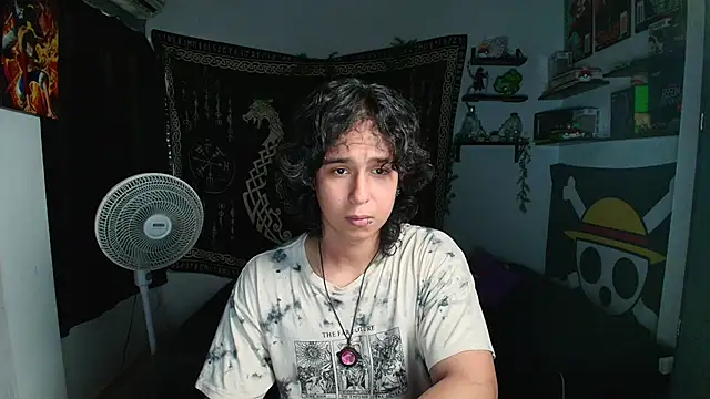 Snapshot of kairozz chatting on September 29, 2025, 6:13 pm kairozz online show from September 29, 2025, 6:13 pm