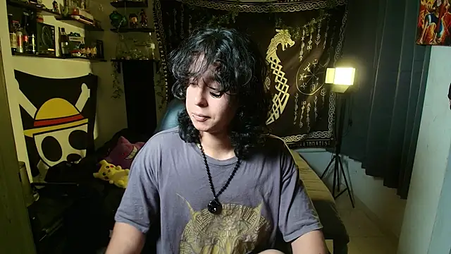 kairozz online show from April 17, 2026, 5:38 pm