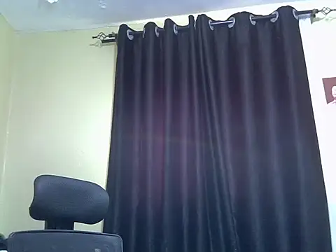 Snapshot of Horny-slut_ chatting on July 19, 2026, 1:41 pm Horny-slut online show from July 19, 2026, 1:41 pm