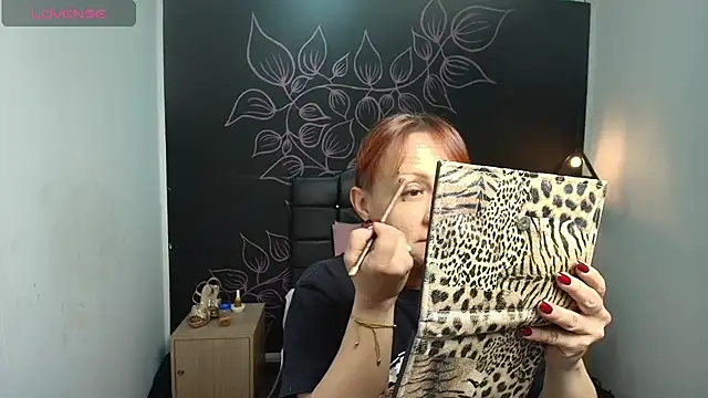 Snapshot of NatashaMason_ chatting on October 9, 2025, 12:06 pm NatashaMason online show from October 9, 2025, 12:06 pm