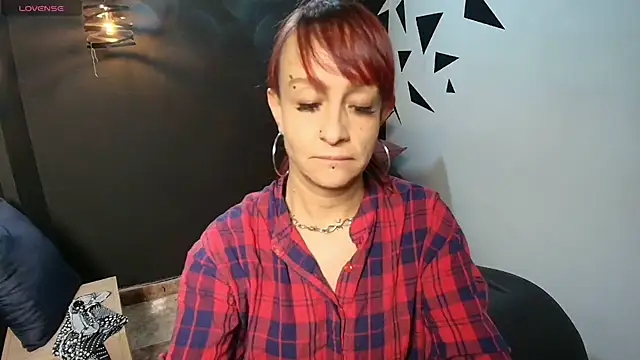 Snapshot of NatashaMason_ chatting on November 8, 2025, 11:58 am NatashaMason online show from November 8, 2025, 11:58 am