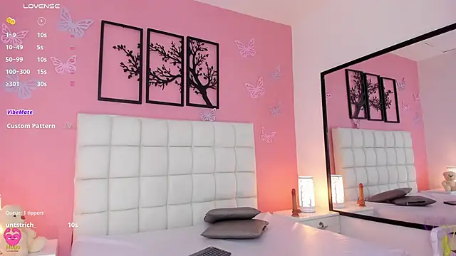 RenataJhonson  online show from March 8, 2025, 8:22 am