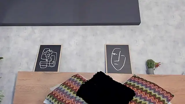 karina gomez 18 online show from April 14, 2026, 11:26 am