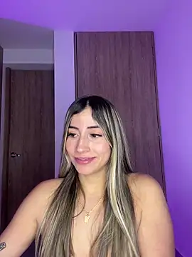 Issabela G1 online show from February 22, 2025, 6:06 am