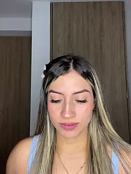 Issabela G1 online show from February 10, 2025, 4:41 am