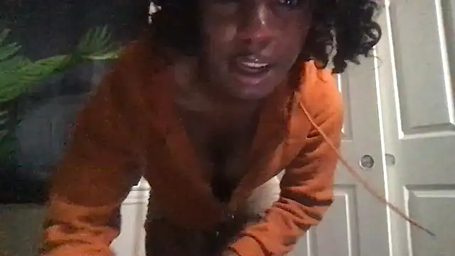 bambinokitt3n online show from April 19, 2026, 1:34 pm