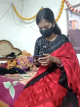 Snapshot of Lily_Baby_ chatting on December 2, 2025, 4:25 am Lily Baby online show from December 2, 2025, 4:25 am