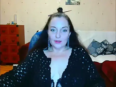 Snapshot of Alice3694 chatting on February 9, 2026, 4:32 am Alice3694 online show from February 9, 2026, 4:32 am