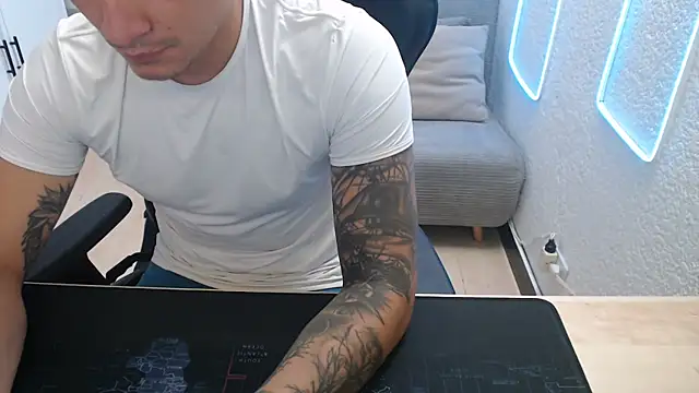 Snapshot of team_dinamite69 chatting on February 12, 2026, 12:38 pm team dinamite69 online show from February 12, 2026, 12:38 pm